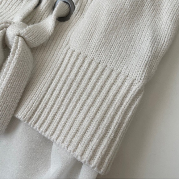 Women's Simply Vera Vera Wang Lace-Up Mock Layer Sweater, Size S Small in Cream - Picture 9 of 14